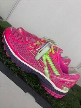 Brooks Women's Adrenaline GTS 13 Pink Glow Running Shoes Size 10
